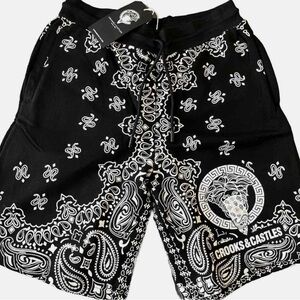 Crooks & Castles  bandana Medusa shorts XL brand new